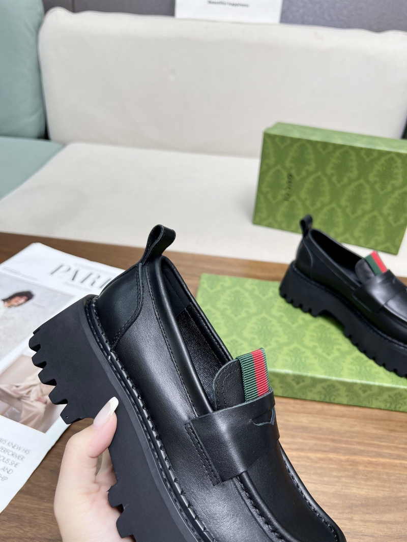 Gucci Leather Shoes